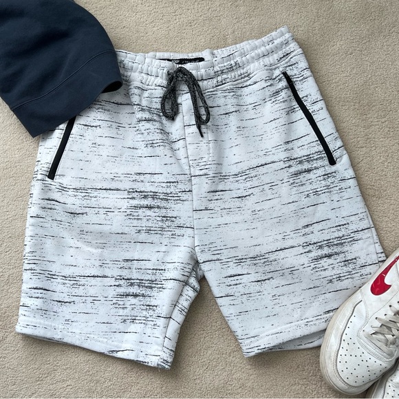Brooklyn Cloth Other - Brooklyn Cloth White Print Space Dyed Fleece Shorts